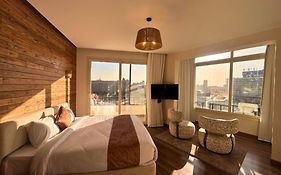 Elevana Boutique Hotel